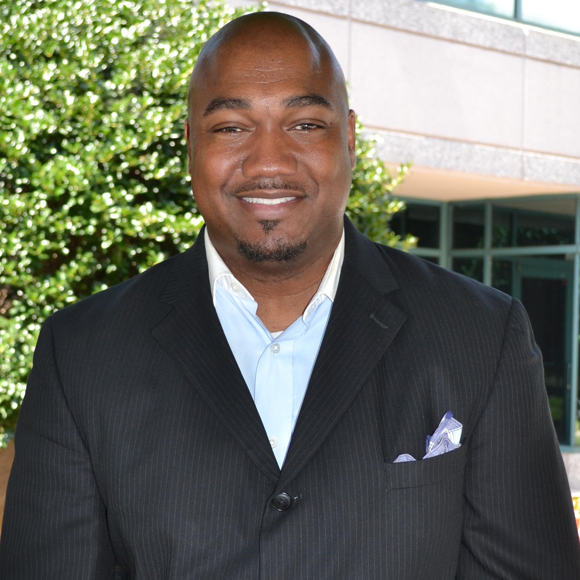 Glenn James, Loan Officer Reviews